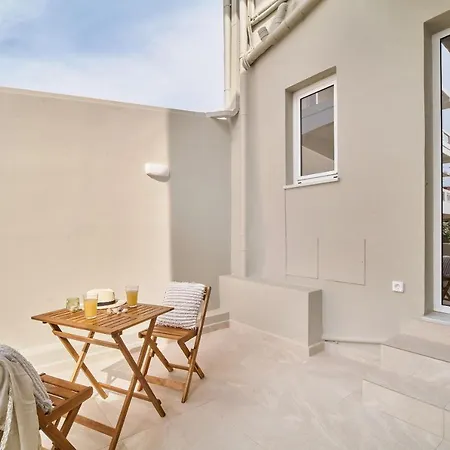 Friday Collection Apartment *